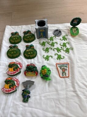 Teenage Mutant Ninja Turtles toy lot